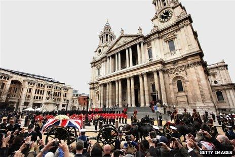 Crowds outside St Paul's