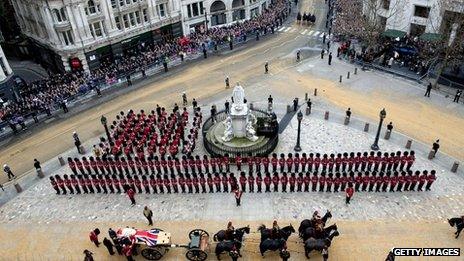 The coffin of former British Prime Minister Baroness Thatcher arrives at St Paul's Cathedral on April 17, 2013 in London, England