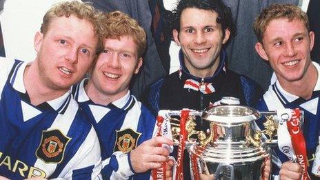 David May, Paul Scholes, Ryan Giggs and Nicky Butt celerate United's 1996 title triumph