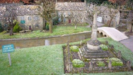 Bourton-on​-the-Water model village