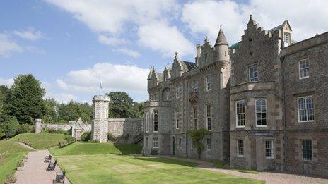 Abbotsford House