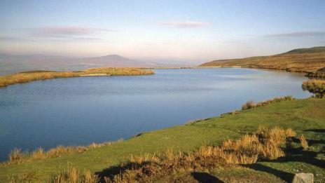 The Keeper's Pond, Pwll Du