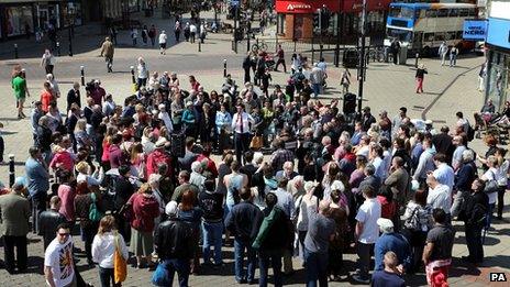 Ed Miliband speaking to crowds in Hastings