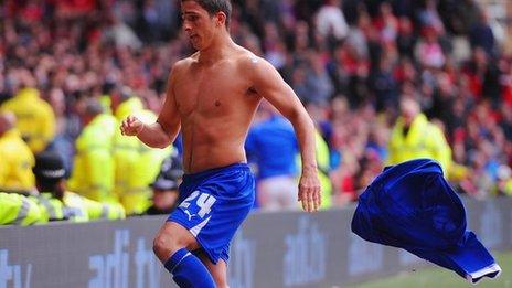 Anthony Knockaert celebrates