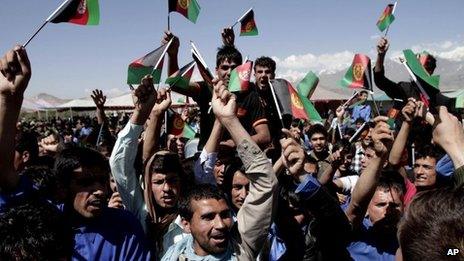 Afghans chant slogans against Pakistan during a demonstration in Kochkin area on the outskirts of Kabul, Afghanistan