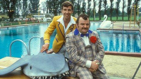 Jeffrey Holland as Spike (left) and Paul Shane as Ted Bovis in Hi-De-Hi