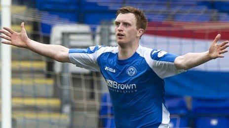 St Johnstone's Liam Craig celebrates