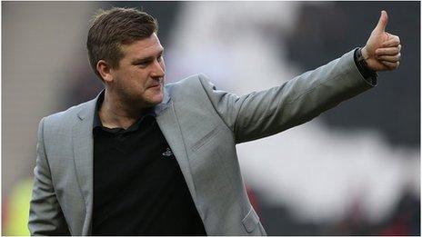 Karl Robinson