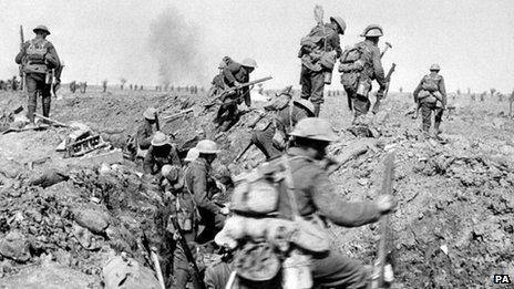 Allied troops leave a trench prior to the battle of Morval, WWI, 1916.