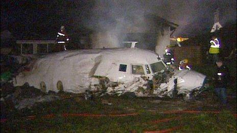 Channel Express plane crash in a field in the Forest, Guernsey, in January 1999