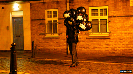 Space Invader baloons in London