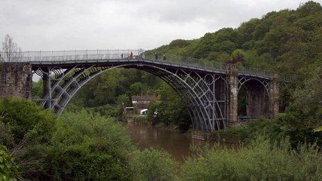 Abraham Darby III's iron bridge