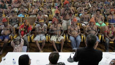 Indigenous delegation at Planalto presidential palace in Brasilia on 4 June, 2013.