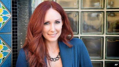 In this undated photo, actress Shannon Richardson poses for a photo, in Texarkana, Texas