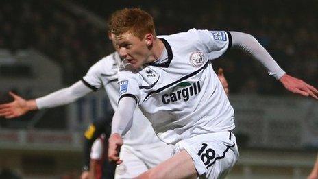 Sam Clucas