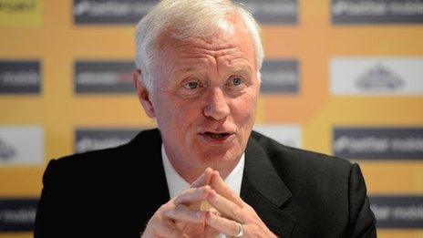 Barry Hearn