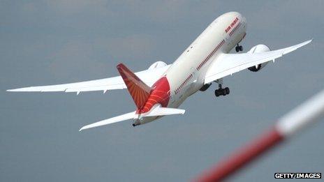 A Boeing Dreamliner takes part in a practice run