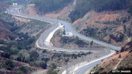 Perimeter fence separating Ceuta from Morocco (file photo 2005)