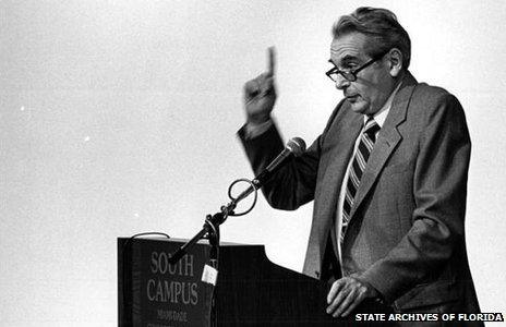 Leon Goure speaking at Miami-Dade Community College south campus - Kendall, Florida