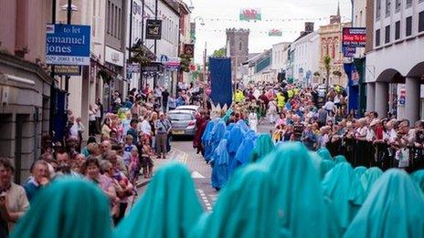 Gorymdaith Eisteddfod