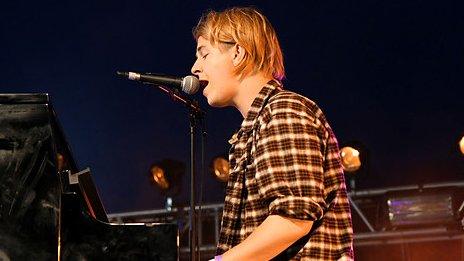 Tom Odell