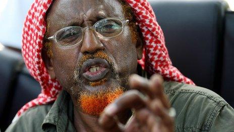 Sheikh Hassan Dahir Aweys speaks in Mogadishu (24 June 2009)