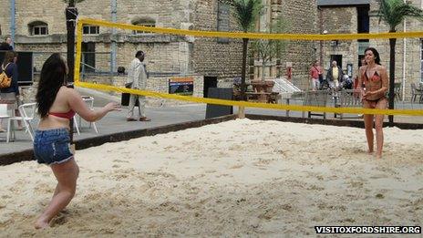 Oxford Castle Quarter beach