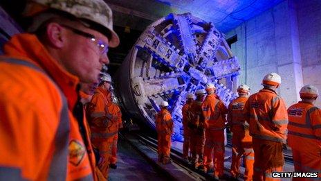 The tunnelling machine breaks through at Canary Wharf