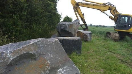 The Welsh bluestones in Flanders