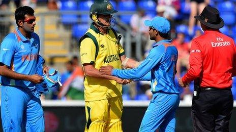 Australia's Adam Voges shakes hands with India's Ravindra Jadeja