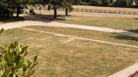 Greys Court parch marks