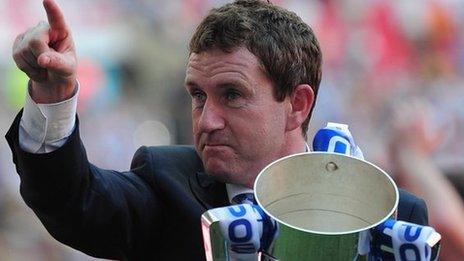 Dean Hoyle