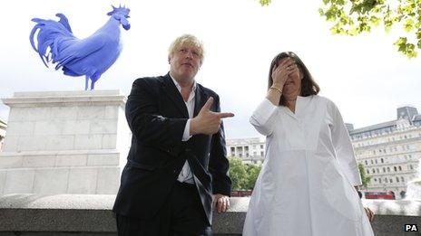 Mayor Boris Johnson with Katharina Fritsch