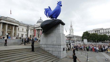 Hahn/Cock is unveiled in Trafalgar Square