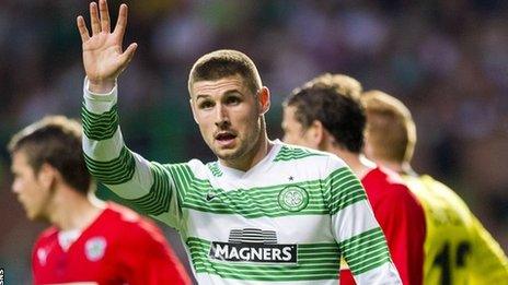 Gary Hooper is joining Norwich from Celtic