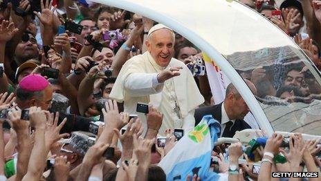 Pope Francis greets crowds in Rio de Janeiro