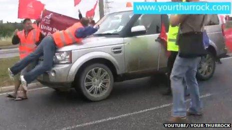 Protesters confront Boris Johnson's Land Rover