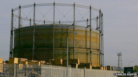 St Mark's gas holder, Hull