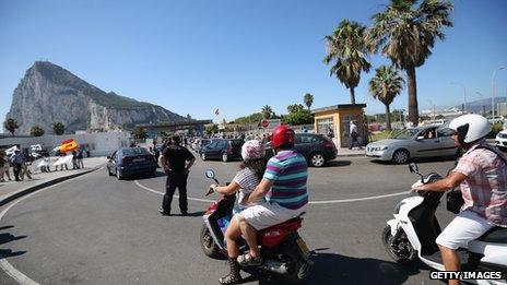 Traffic queue at Gibraltar border, 7 Aug 13