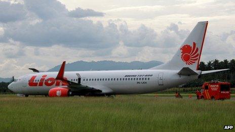 The Indonesian Lion Air passenger jet on a runway at Gorontalo airport on northern Sulawesi island (7 Aug 2013)