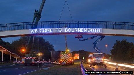 Welcome to Bournemouth sign