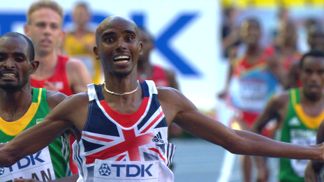 Mo Farah wins 10,000m