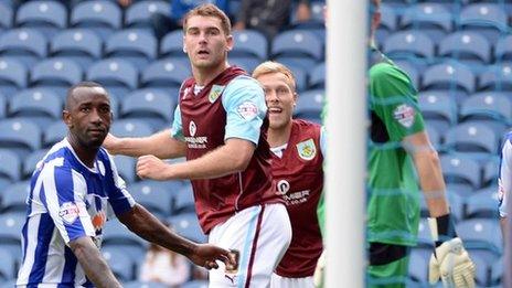 Sam Vokes heads in Burnley's winner