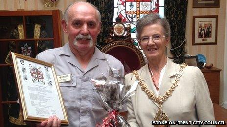 Chris Thompson with Councillor Sheila Pitt