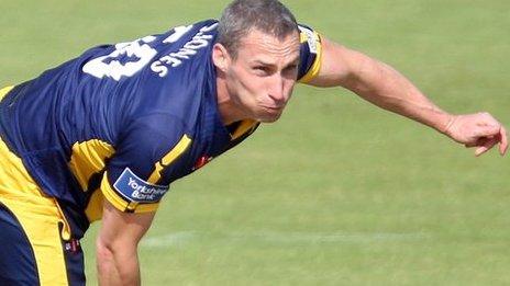 Simon Jones