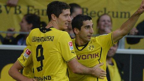 Robert Lewandoswki; Henrikh Mkhitaryan