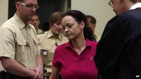 Beate Zschaepe (centre) in court in Munich, 12 Jun 13