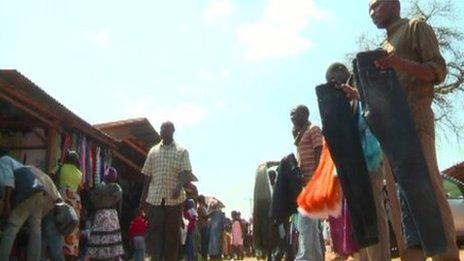 Hawkers at Lilongwe flea market