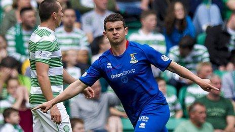 Aaron Doran celebrates his goal