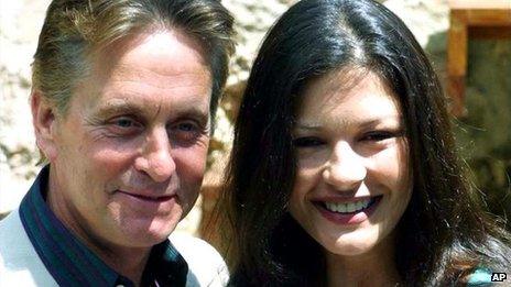 Michael Douglas and Catherine Zeta Jones in 2001